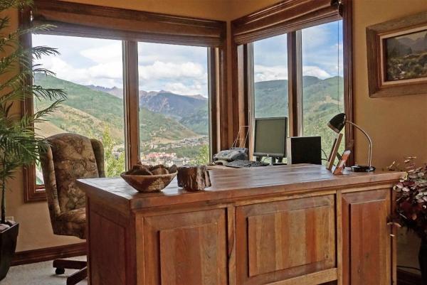 Bilde 4: Private Elevator, Great Outdoor Space, Panoramic Views, Monthly Rentals Available
