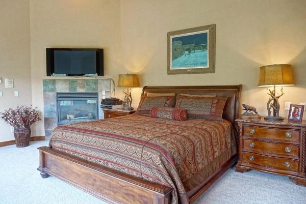 Bilde 6: Private Elevator, Great Outdoor Space, Panoramic Views, Monthly Rentals Available