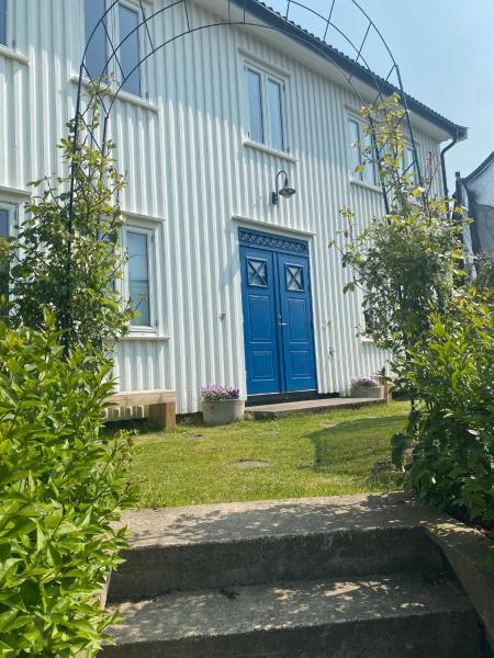 På bildet vises objektet Skipperhuset som ligger i byen Kristiansand.