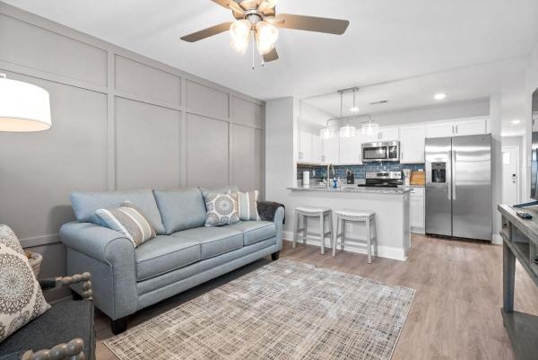 Φωτογραφία 1: Unit #808 Peachers Place Townhomes