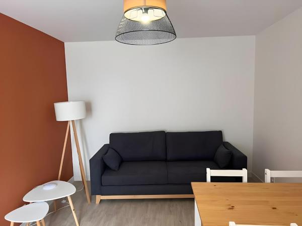 Na fotografii je vidět objekt Apartment in Ballon near Le Mans Circuit nacházející se ve městě Ballon.