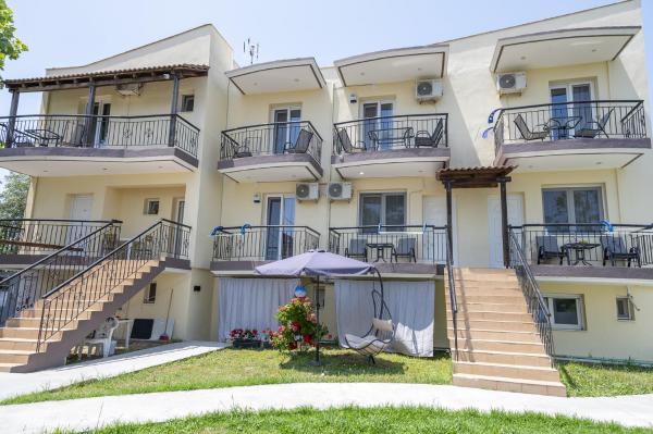 写真にはネアブラスナ市にあるMitro Apartments Sun & Sea, Vrasna beachが写っています。