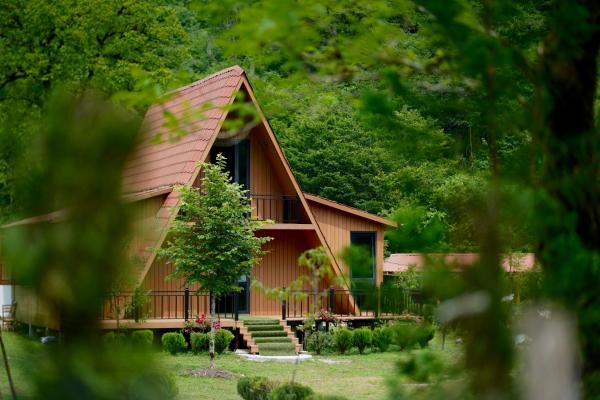 En la foto se muestra el objeto Nahei Cottage Martvili ubicado en la ciudad de Kinchkha-Perdi.