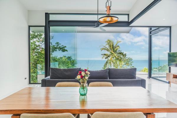 A la foto es mostra l'objecte Seaview Pool 