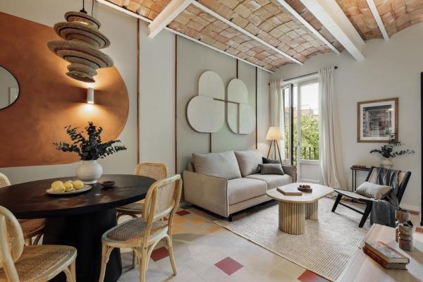 Nal - 2 bedrooms, office and balcony in Eixample Dreta, Barcelone