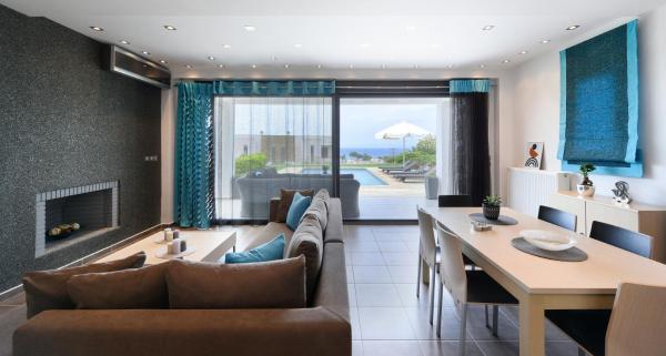 A la foto es mostra l'objecte Pentanemi Luxury Villa situat a la ciutat de Hanioti.