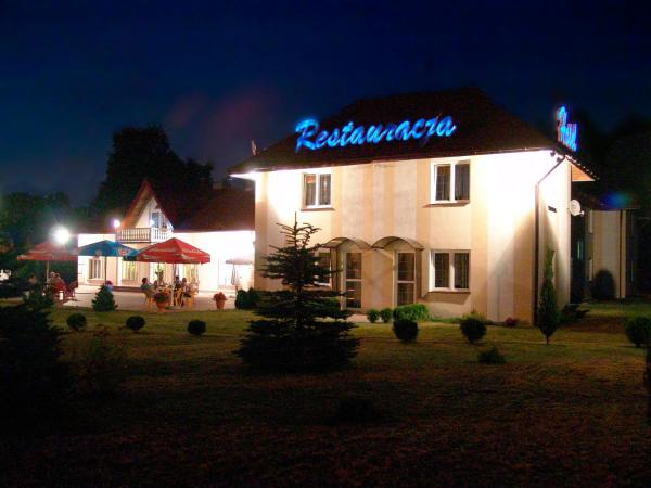 Kuvassa näkyy kohde Hotel Pod Dębami, joka sijaitsee kaupungissa Ldzań.