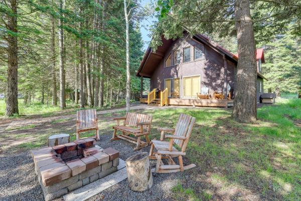 Na fotografii je vidět objekt Beautiful McCall Cabin: Perfect for Families! nacházející se ve městě McCall.