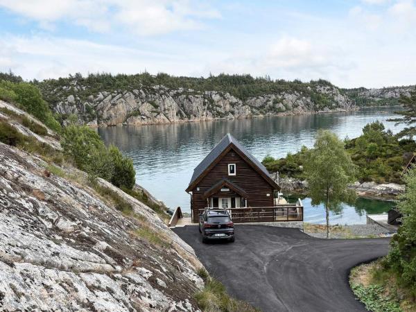På billedet ses objektet 6 person holiday home in Urangsvåg-By Traum beliggende i byen Ervik.