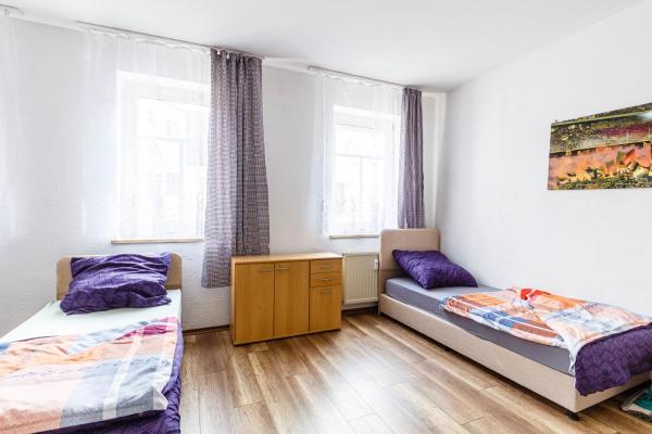 Preiswert & Vollmöbliert Apartment für Handwerker und Monteure De, Pl, Eng, Leipzig
