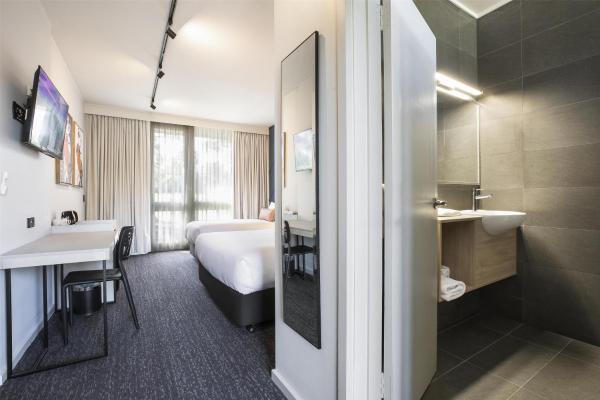 Billede 7: Nightcap at Sandown Park Hotel