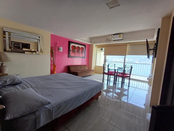 Na fotografii je vidět objekt Hotel Torres Gemelas vista al mar a pie de playa nacházející se ve městě Acapulco.