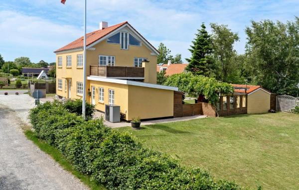 Na zdjęciu widoczny jest obiekt Amazing Home In Børkop With Wifi położony w mieście Børkop.