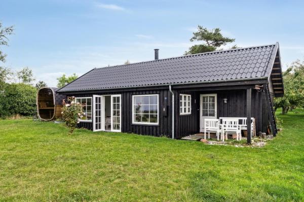 Na zdjęciu widoczny jest obiekt Island Life Gem With All Heart Desires położony w mieście Østerby.