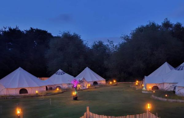 A la foto es mostra l'objecte Bell Tent Village Parks situat a la ciutat de Nottingham.