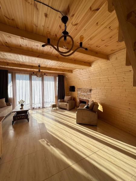 A la foto es mostra l'objecte Bzubzu star - Cottage in high mountain situat a la ciutat de Chinkadzeebi.