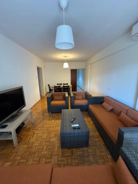 Na foto é possível ver o objeto River Court, Flat 8 localizado na cidade de Nicosia.