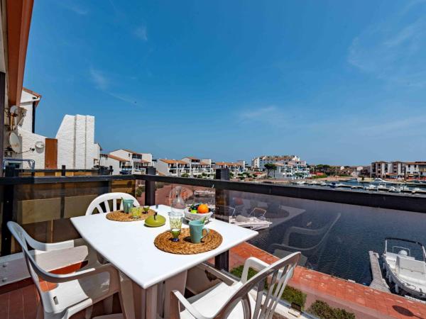 A la foto es mostra l'objecte Apartment Palmyra-5 by Interhome situat a la ciutat de Dosse Petit.