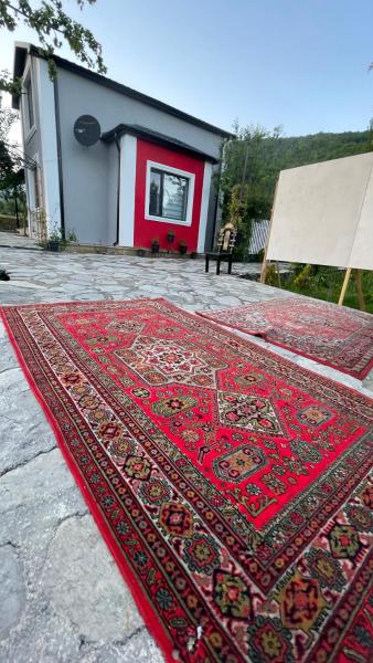 The photo shows the Sweet house Qalaciq located in the city of İstisu.