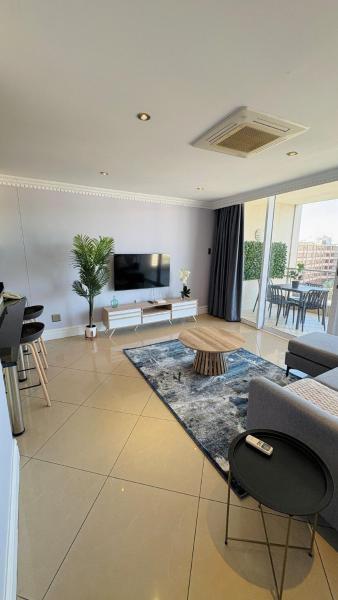 Billede 1: Accommodation Front - Tranquil 2 Sleeper in Point Waterfront