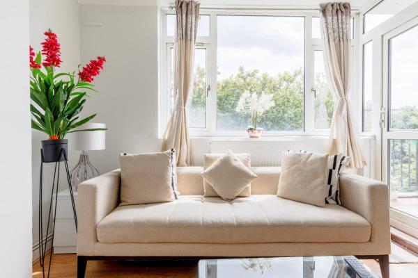 Bright 3-bedroom Flat Parking 4ktv & Balcony - Chelsea