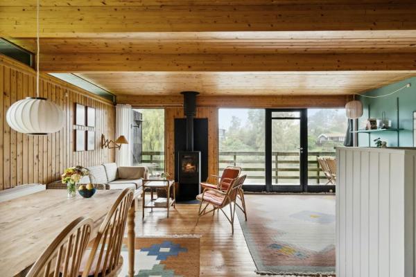 A la foto es mostra l'objecte Architectural Gem Near Skibby With Lake Air situat a la ciutat de Skibby.