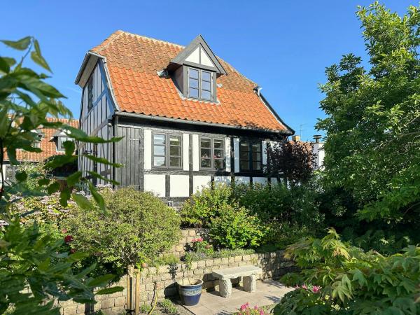 A la foto es mostra l'objecte Half-Timbered House With Harbor View In Ebeltoft situat a la ciutat de Ebeltoft.