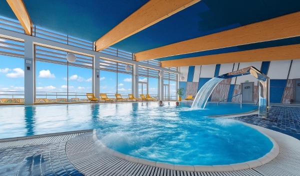 Na fotografii je vidět objekt Słoneczny Zdrój Medical Spa & Wellness nacházející se ve městě Krzyżanowice Dolne.