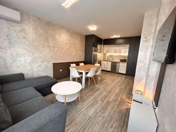 Urban Escape - 1BR With FREE Parking, Warna