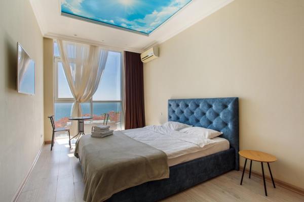 A la foto es mostra l'objecte Apartment with a terrace and incredible sea views situat a la ciutat de Odessa.