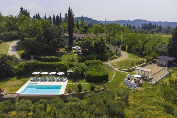 På billedet ses objektet Villa Volpaia by Mmega beliggende i byen SantʼAppiano.