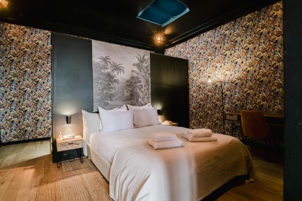 Фотография 6: Unique character apartment - heart of Avignon - quiet & charming