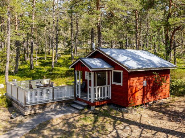 На фото показан объект Holiday Home Himla by Interhome, расположенный в городе Худиксвалль.