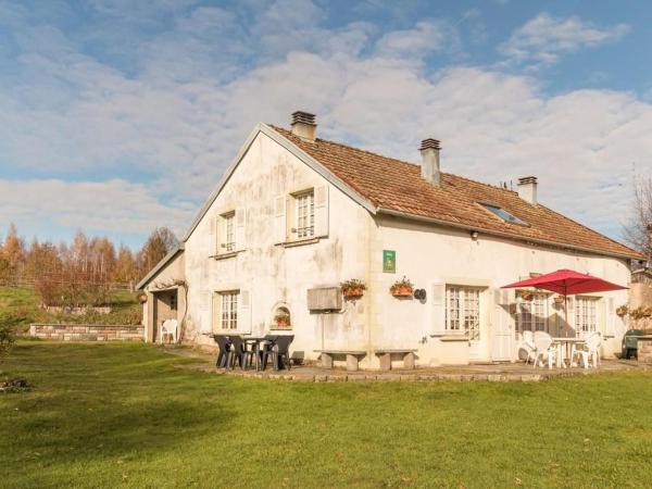 A la foto es mostra l'objecte Gîte authentique 5 pers avec cheminée et jardin - FR-1-583-424 situat a la ciutat de Écromagny.