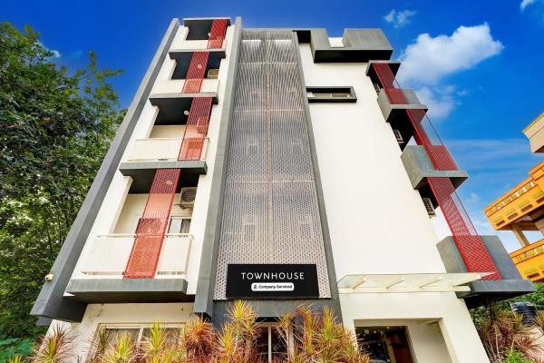 Townhouse Hebbal Bhadrappa Layout, Bengaluru