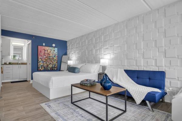 Family-Friendly Studio Close to Disney w Parking, Kissimmee