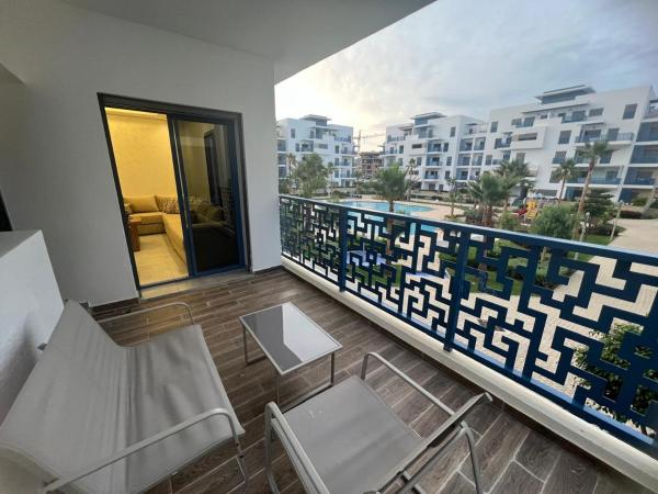 På billedet ses objektet Appartement Costa Mar ,Entre Piscine et Plage beliggende i byen Martil.