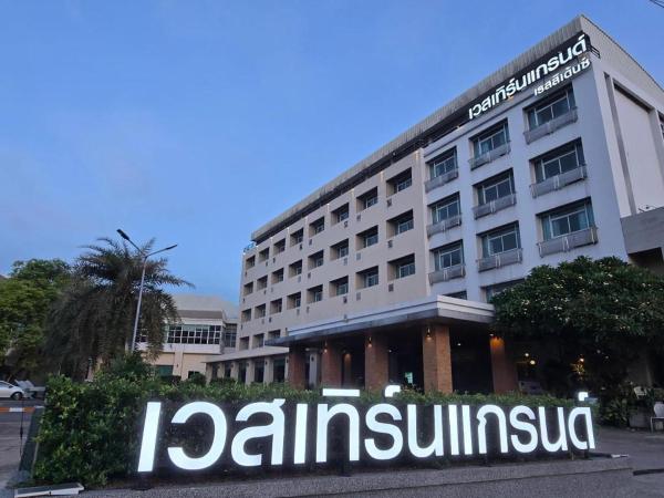 Στη φωτογραφία φαίνεται το αντικείμενο Western Grand Hotel Ratchaburi που βρίσκεται στην πόλη Ρατσαμπούρι.