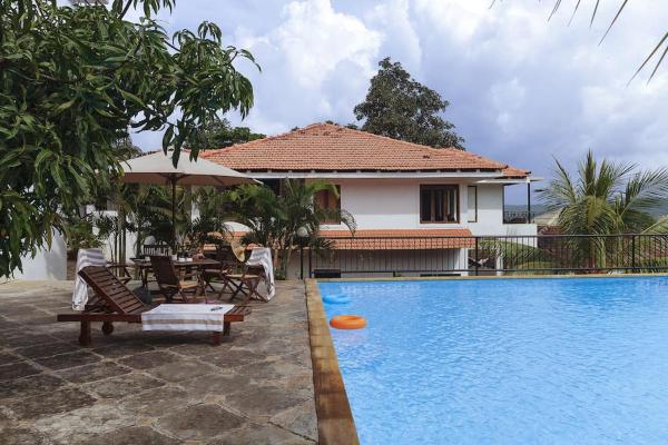 A la foto es mostra l'objecte 5 Tropical Woods 4 BR VillaGoa Pool Cook situat a la ciutat de Bardez.