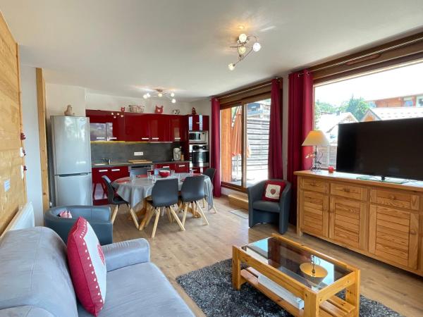A la foto es mostra l'objecte Appartement 6 pers, 50m des pistes, centre, terrasse 48m², parking, WiFi - Les Gets - FR-1-623-1 situat a la ciutat de Les Gets.