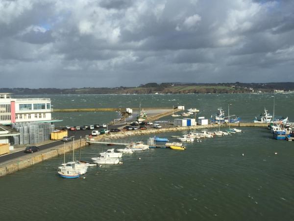 Na zdjęciu widoczny jest obiekt Appartement Design II - Port du Rosmeur -Douarnenez położony w mieście Douarnenez.