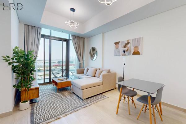 A la foto es mostra l'objecte Modern 1BR with Canal View situat a la ciutat de Dubai.