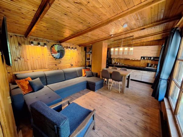 写真にはエングレ市にあるGuest House 'Selgas', Engureが写っています。