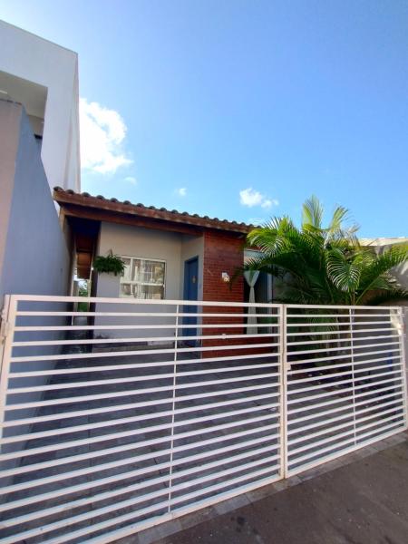 På billedet ses objektet Casa de Hóspedes aconchegante em Florianópolis beliggende i byen Florianópolis.