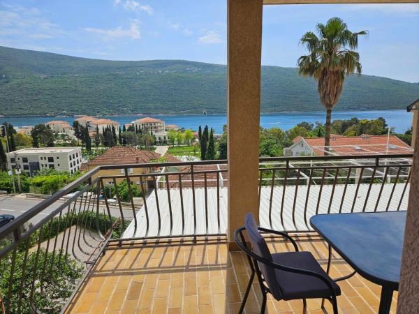 På billedet ses objektet Apartman Palma beliggende i byen Kumbor.