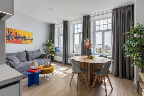 A la foto es mostra l'objecte Gorgeous 1BR Old Town Apartment situat a la ciutat de Riga.