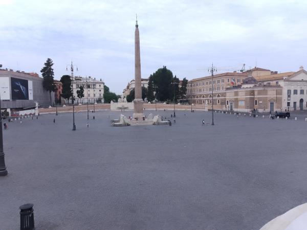 A la foto es mostra l'objecte Holiday Rooms situat a la ciutat de Roma.