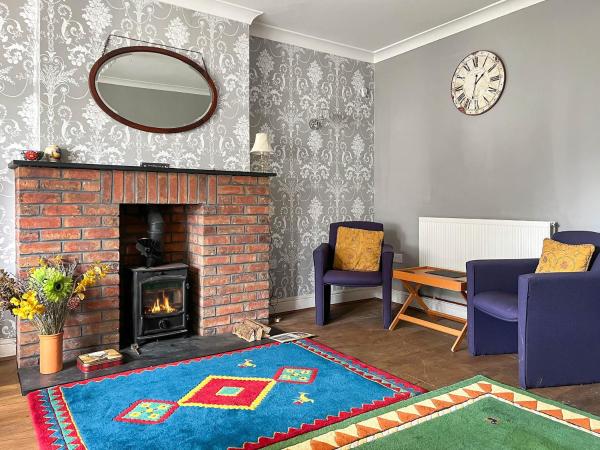 På bilden syns objektet Kent House som ligger i staden Carmarthen.