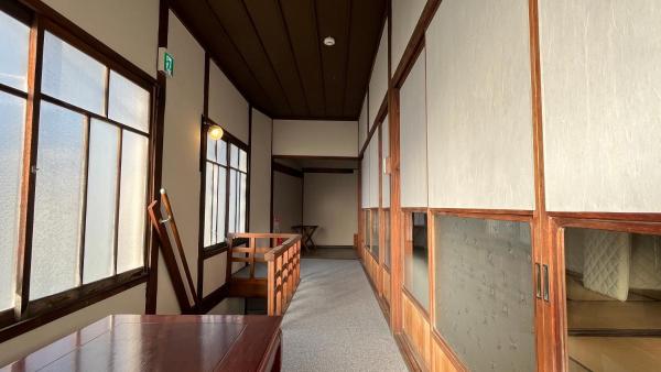 Kuva 9: 城下町小諸の古民家 - 町屋の隠れ宿-椛庵 Japanese old folk house - momijian