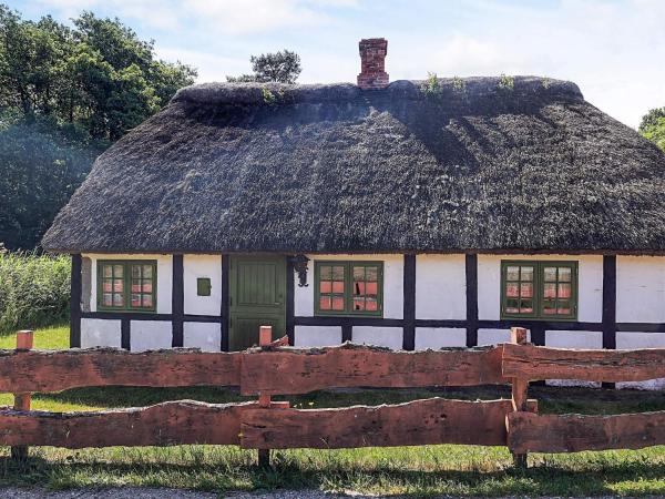 A la foto es mostra l'objecte 6 person holiday home in Læsø situat a la ciutat de Læsø.